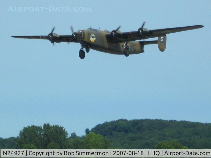 N24927, 1940 Consolidated Vultee RLB30 (B-24) C/N 18, B24 Liberator at Wings of Victory Airshow - Lancaster, OH
