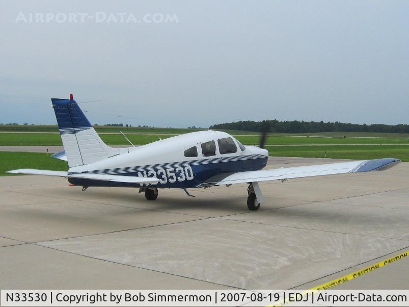 N33530, 1975 Piper PA-28R-200 C/N 28R-7535157, Taking rides at Airfest 2007 - Bellefontaine, OH