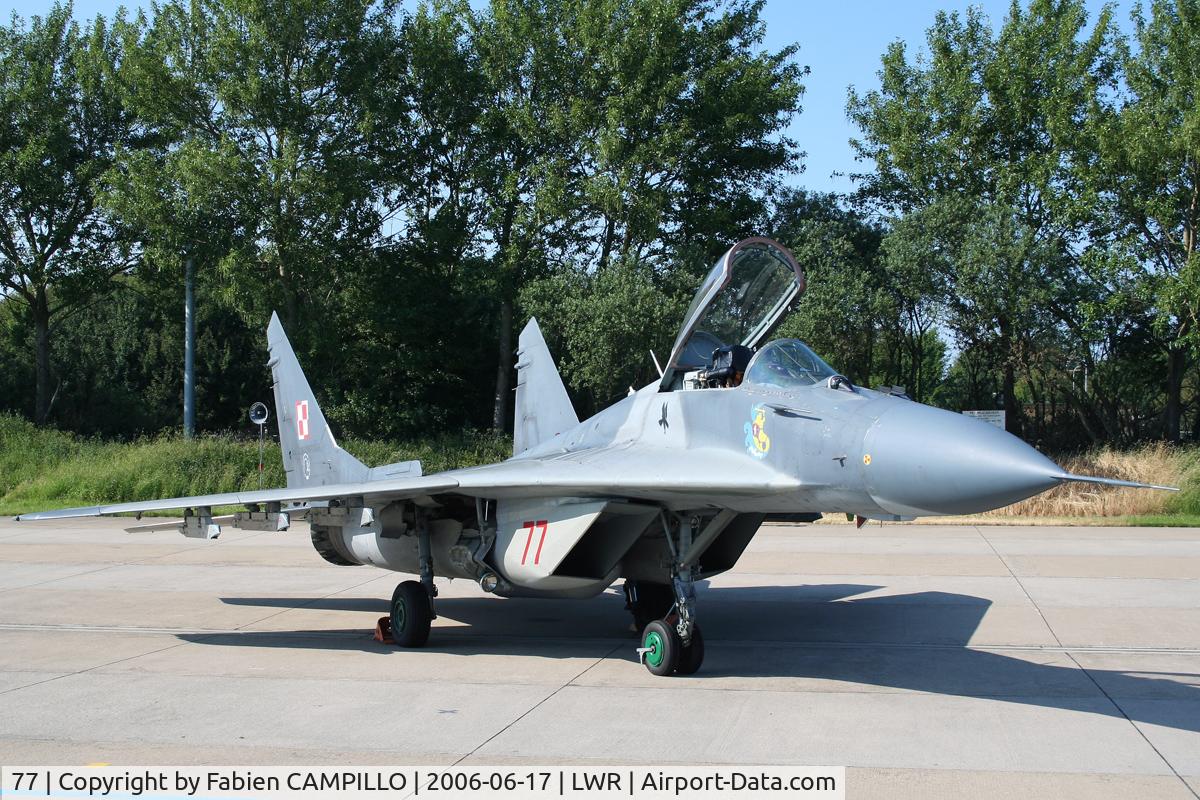 77, Mikoyan-Gurevich MiG-29A C/N 2960526377, Mig 29A 29656377