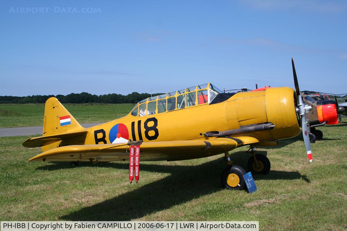 PH-IBB, 1943 North American AT-16ND Harvard IIB C/N 14A-1467, NA AT-16ND 118