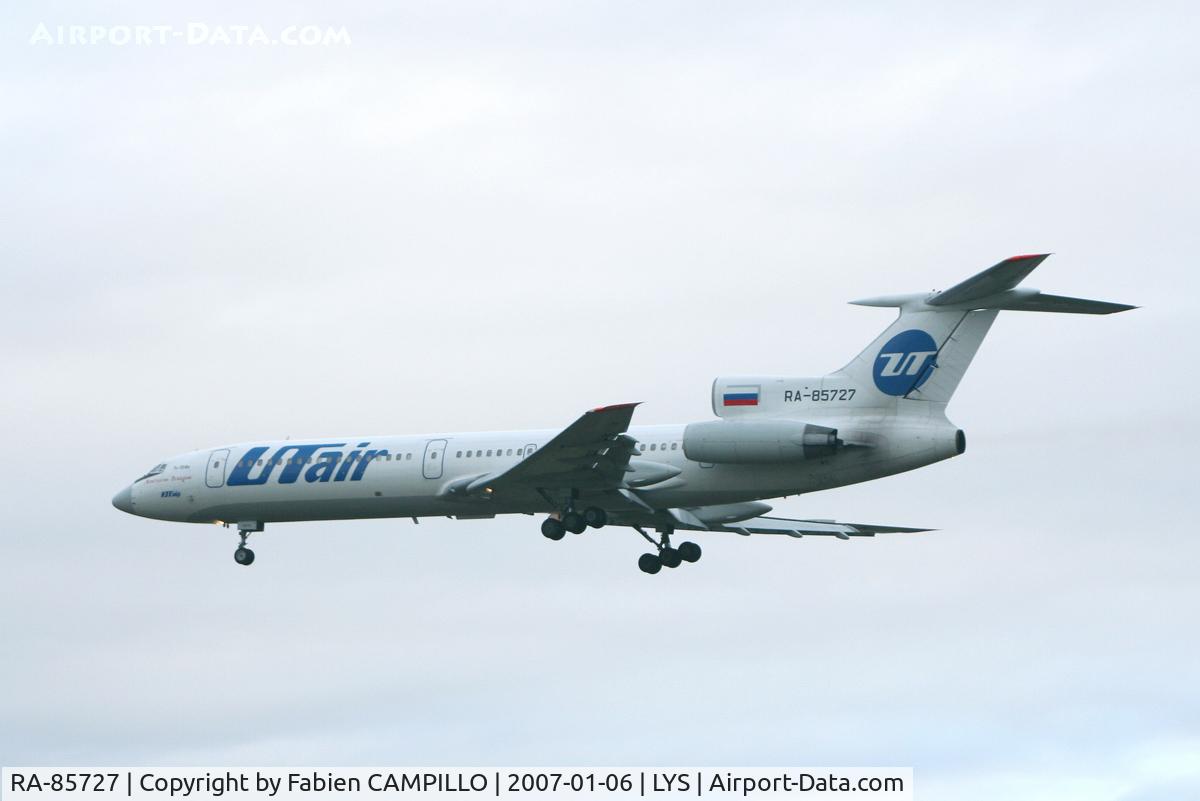 RA-85727, 1992 Tupolev Tu-154M C/N 92A909, UTair