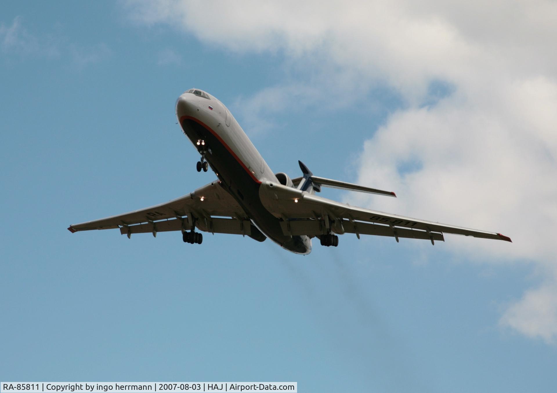 RA-85811, 1990 Tupolev Tu-154M C/N 90A831, Tu154M