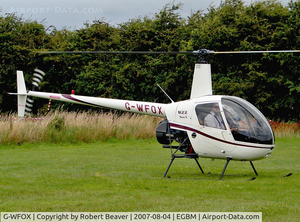 G-WFOX, 1998 Robinson R22 Beta C/N 2826, Robinson R22 Beta II