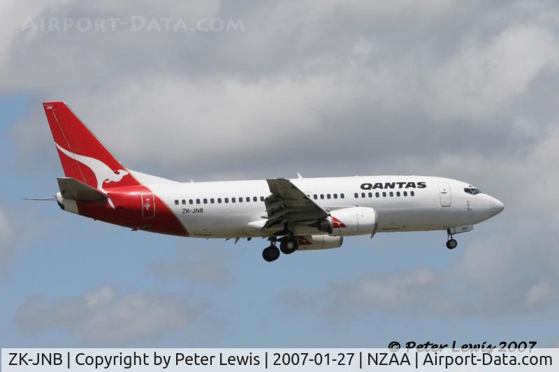 ZK-JNB, 1987 Boeing 737-376 C/N 23491, Qantas New Zealand