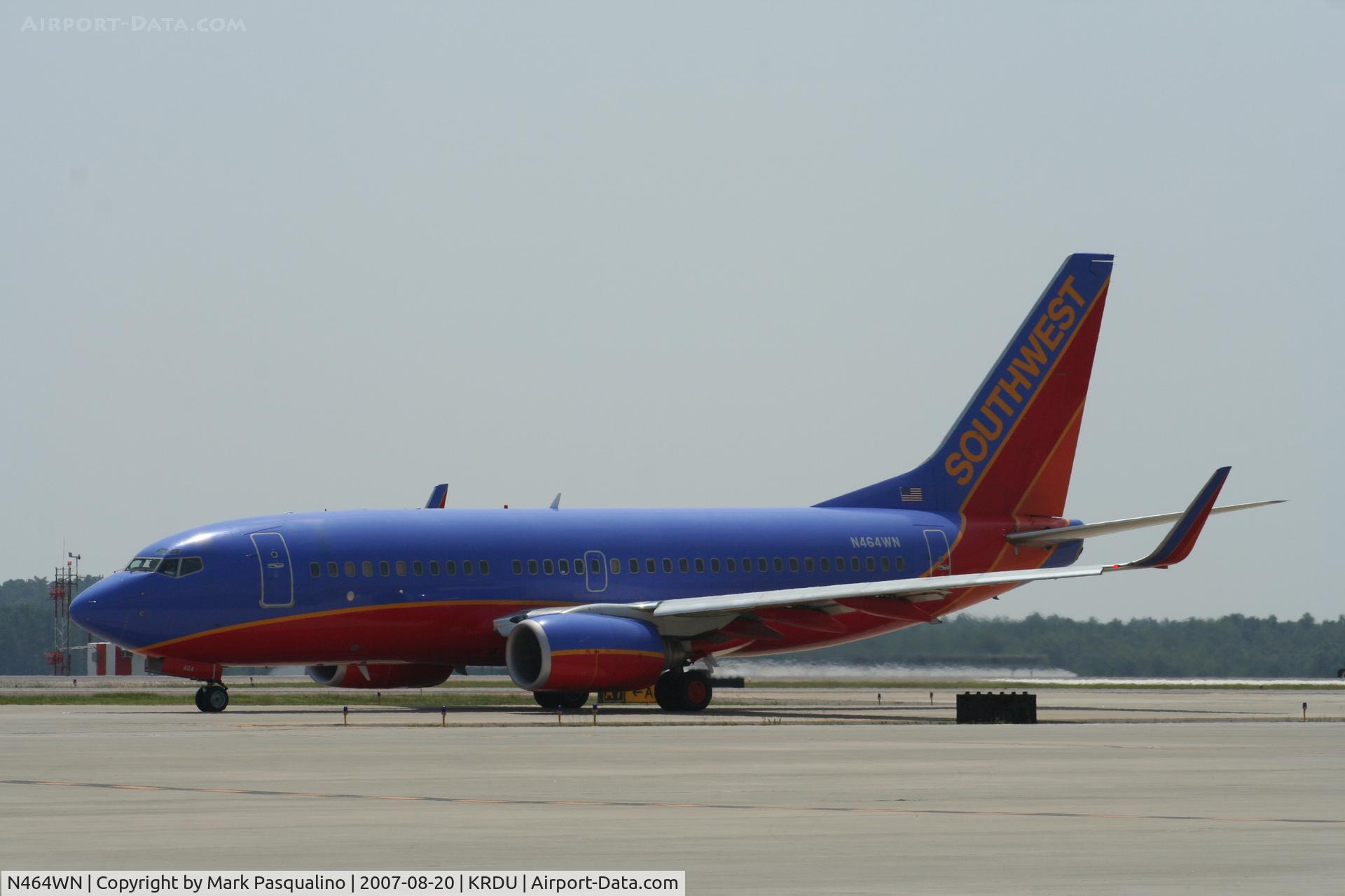 N464WN, 2004 Boeing 737-7H4 C/N 32468, Boeing 737-700