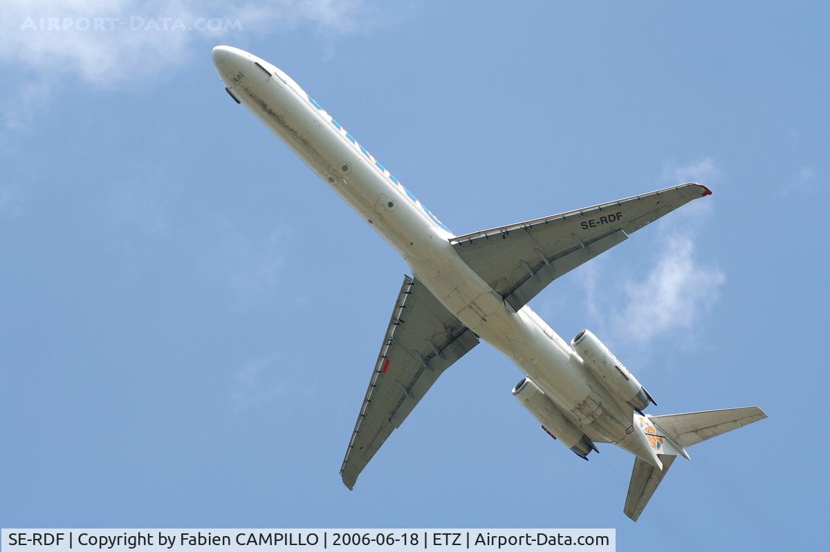 SE-RDF, 1988 McDonnell Douglas MD-83 (DC-9-83) C/N 49769, Viking