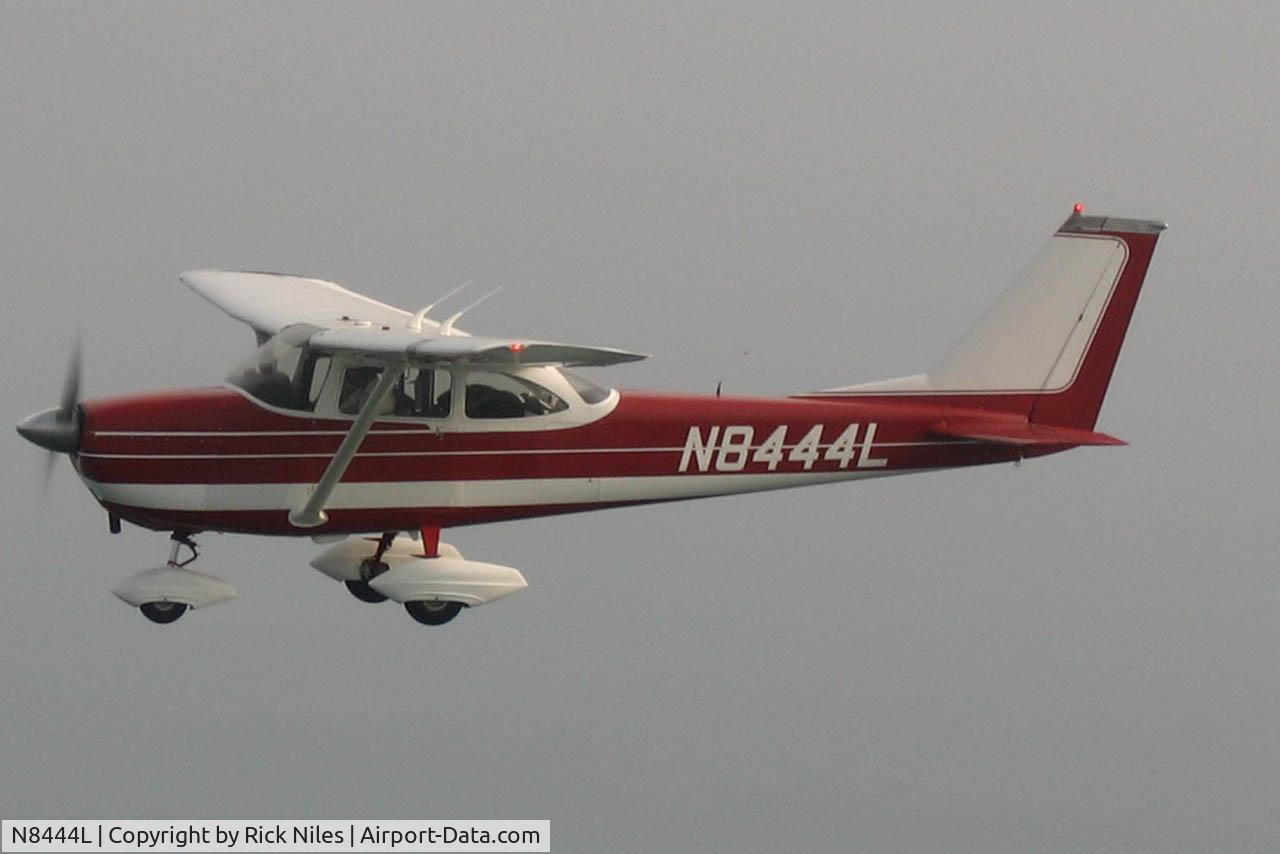 N8444L, 1968 Cessna 172I C/N 17256644, Aerial Photo