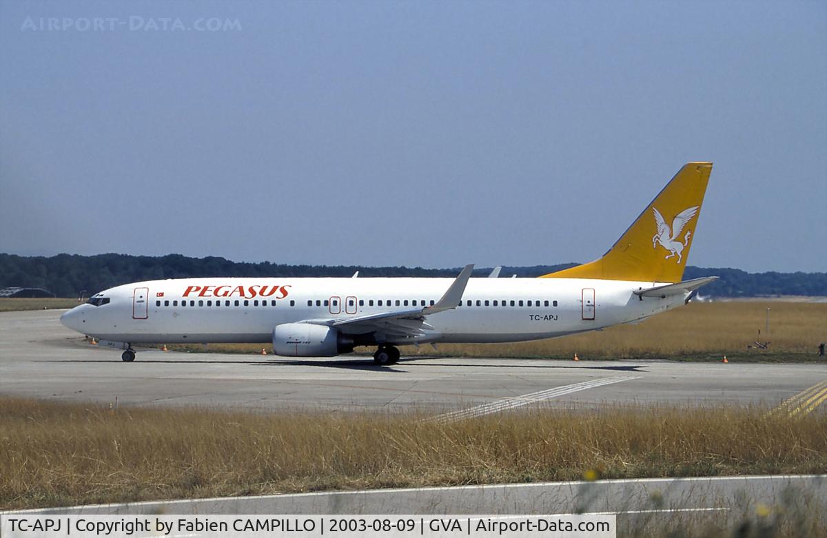 TC-APJ, 2002 Boeing 737-86N C/N 32735, Pegasus