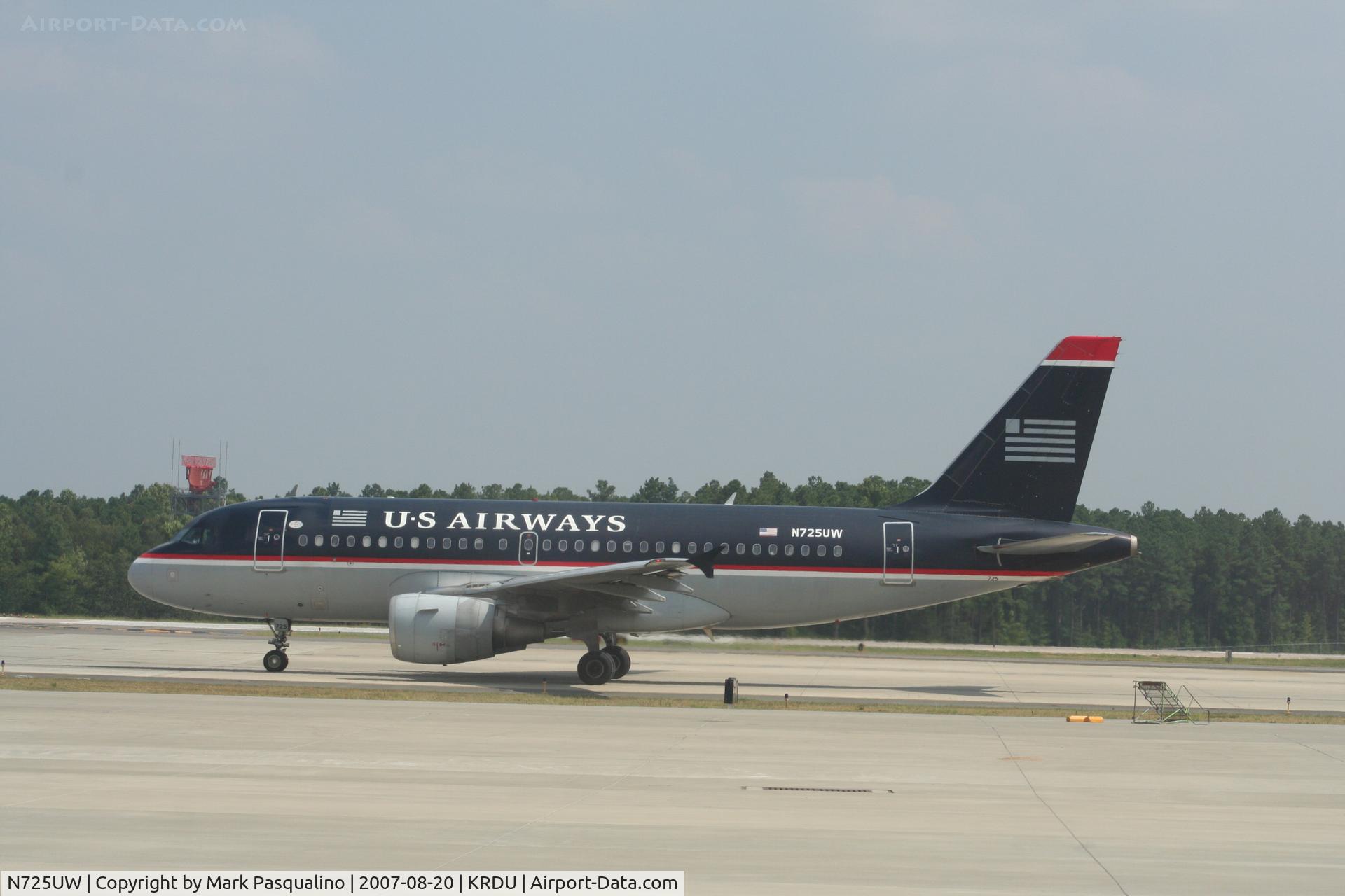 N725UW, 1999 Airbus A319-112 C/N 1135, Airbus A319