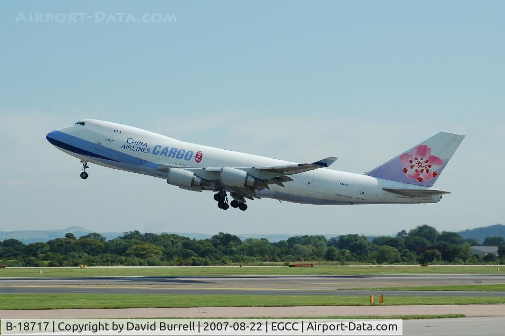 B-18717, 2004 Boeing 747-409F/SCD C/N 30769, China Airlines Cargo - Taking off