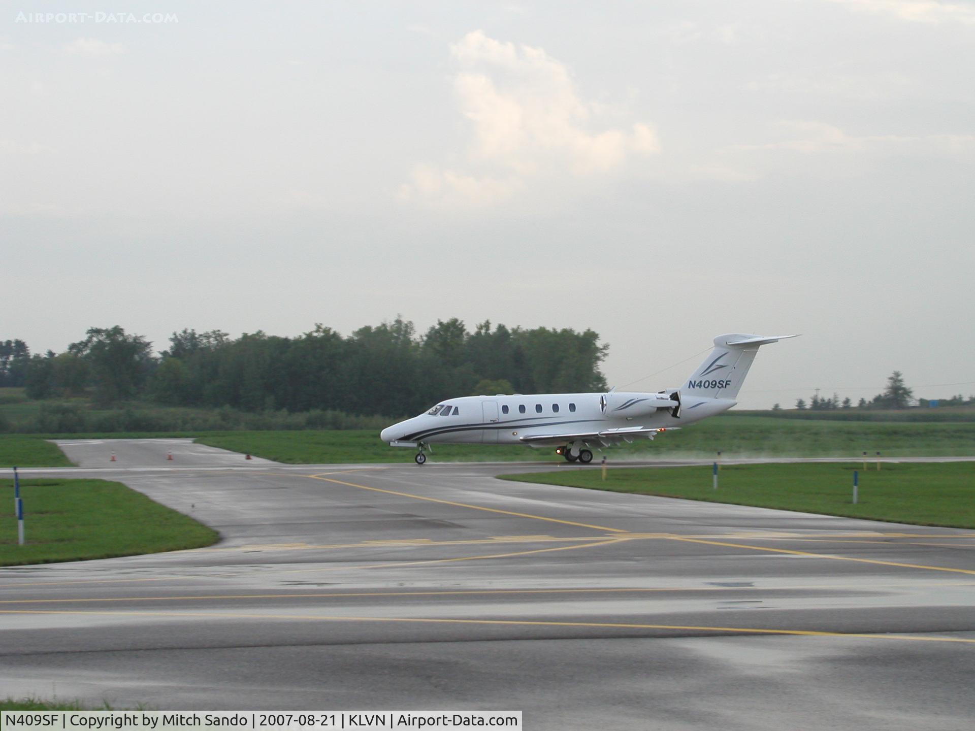 N409SF, 1984 Cessna 650 Citation C/N 650-0029, Landing Runway 12 from Dupage (DPA).