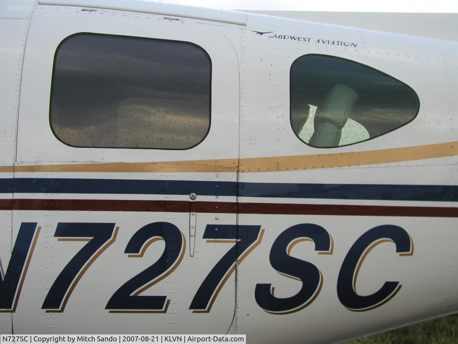N727SC, 1973 Piper PA-31-350 Chieftain C/N 31-7305110, On Airport-Data the owner is Southwest Aviation, but on the plane it says Midwest Aviation.