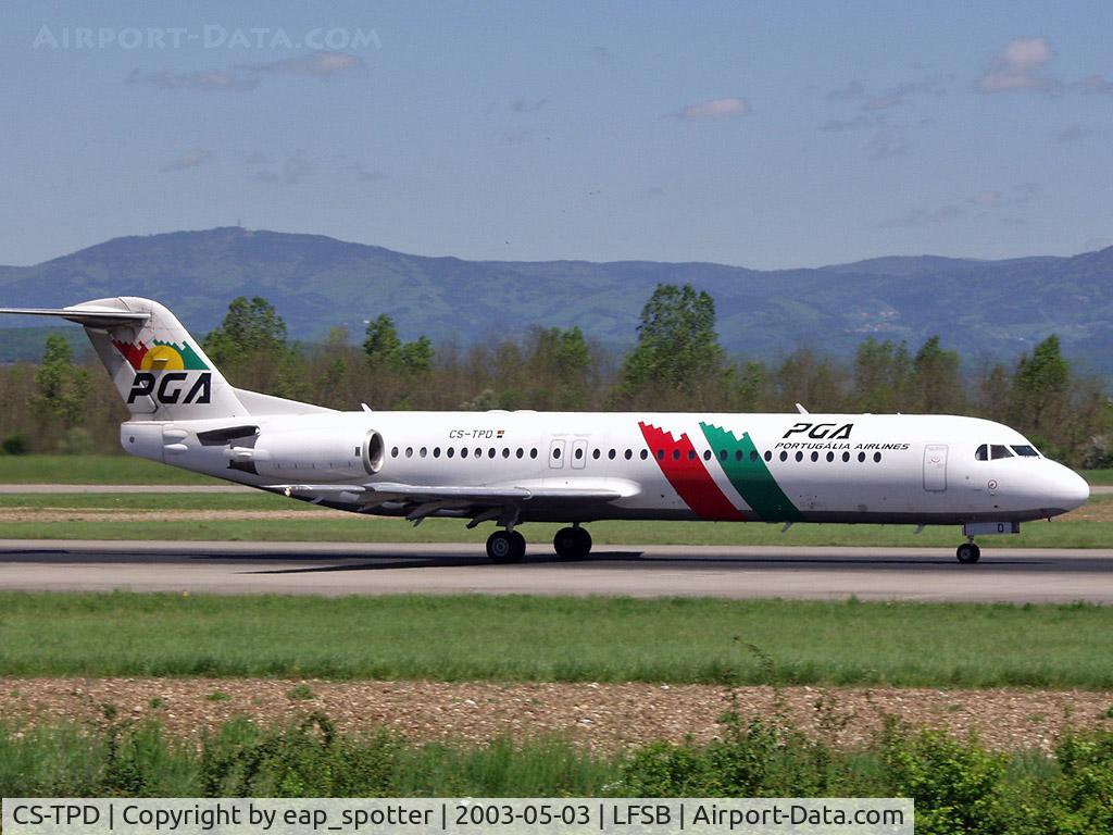 CS-TPD, 1991 Fokker 100 (F-28-0100) C/N 11317, departing on runway 16 to Oporto