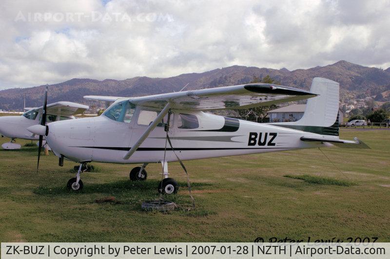 ZK-BUZ, 1957 Cessna 172 C/N 28138, S R Hickman