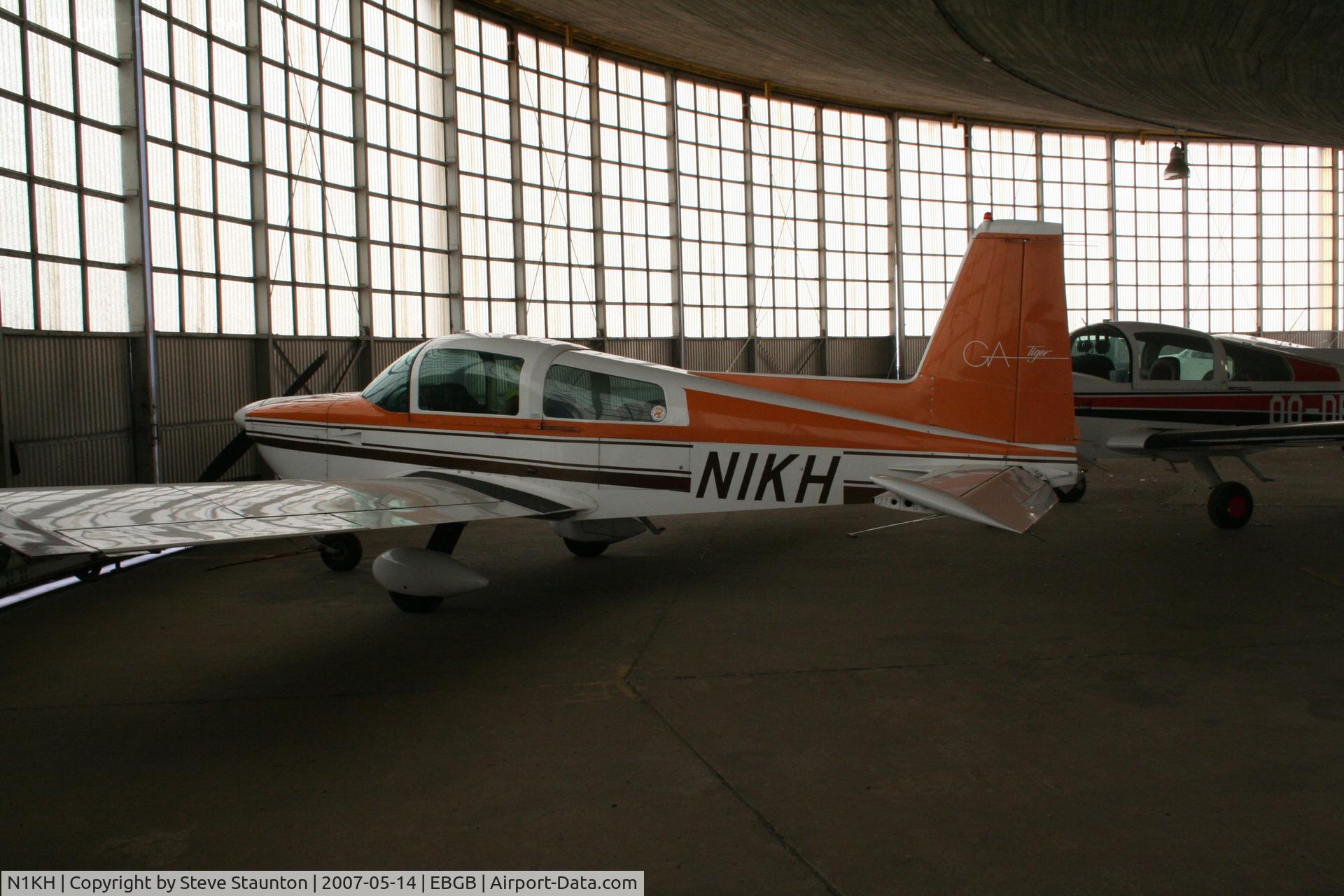 N1KH, Grumman AA-5B Tiger C/N AA5B-1042, Taken on a Aeroprint tour @ Grimbergen