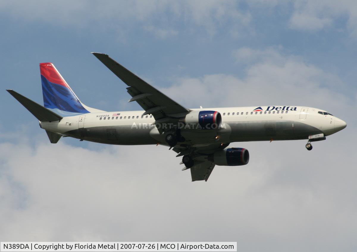 N389DA, 2000 Boeing 737-832 C/N 30376, Delta