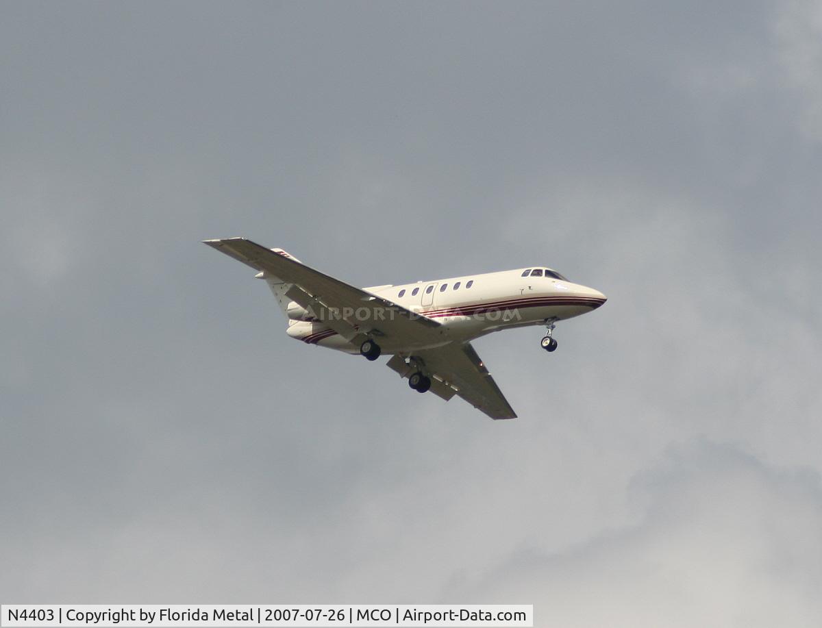 N4403, 2000 Raytheon Hawker 800XP C/N 258480, 800XP