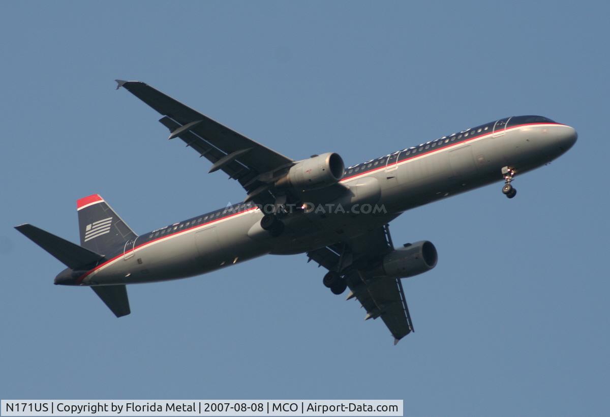 N171US, 2001 Airbus A321-211 C/N 1465, US