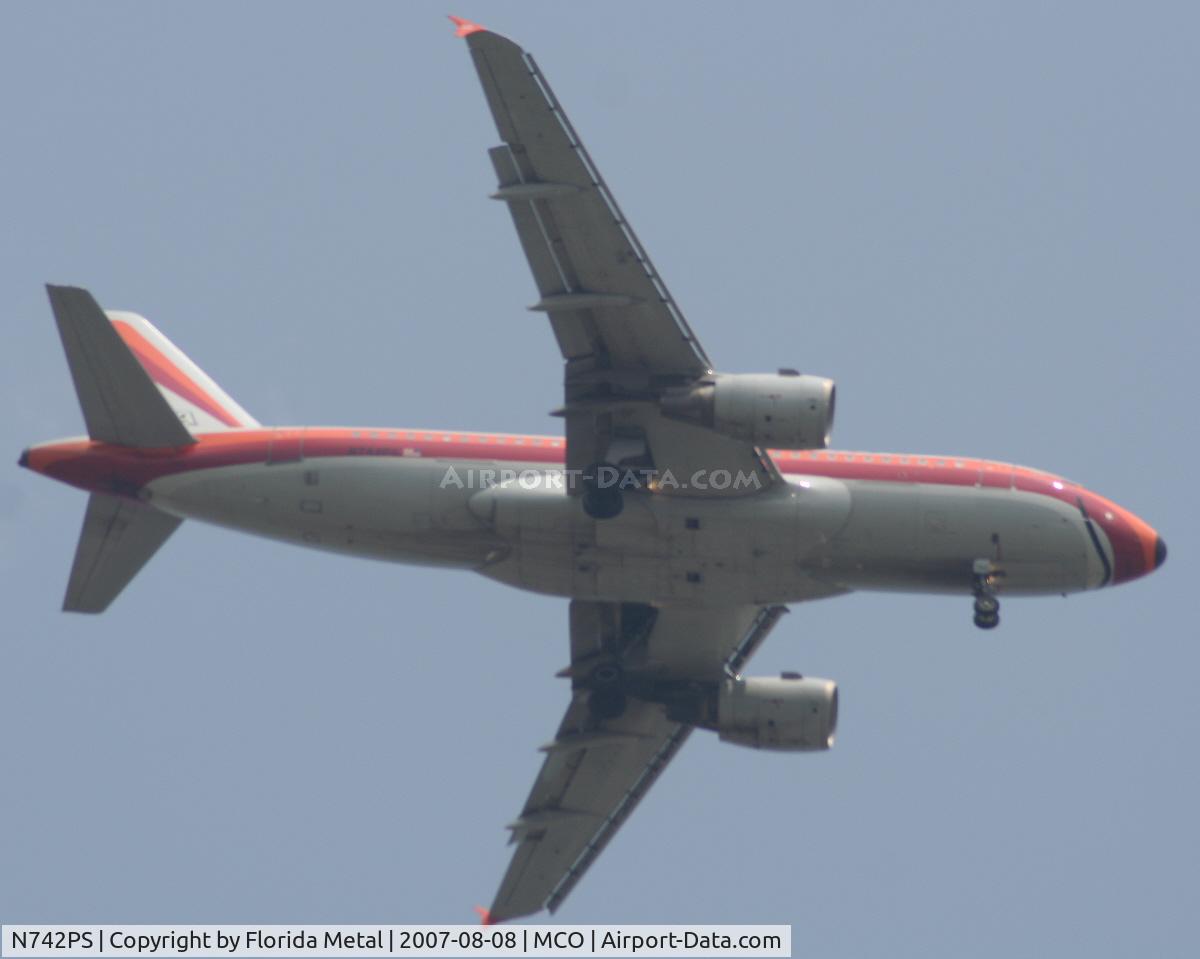 N742PS, 2000 Airbus A319-112 C/N 1275, US