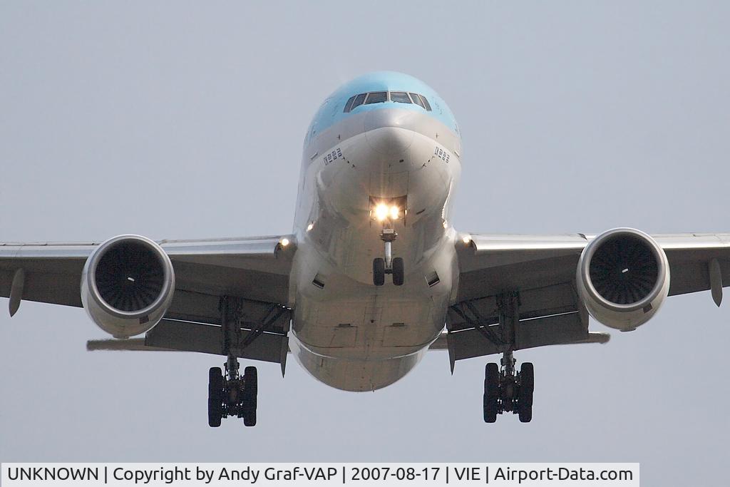 UNKNOWN, , Korean Air B777-200