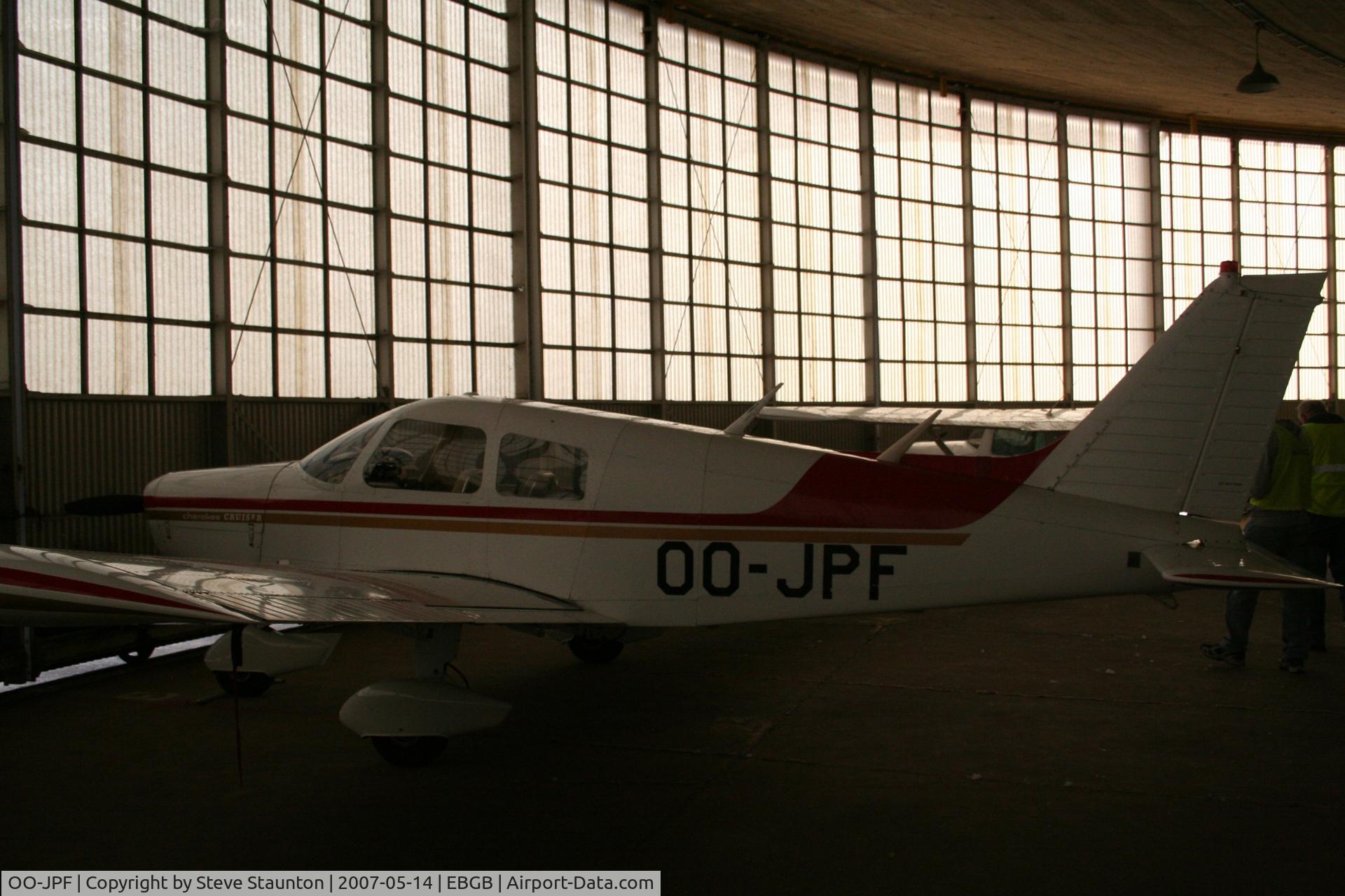 OO-JPF, 1976 Piper PA-28-140 Cherokee Cruiser C/N 28-7625062, Taken on a Aeroprint tour @ Grimbergen
