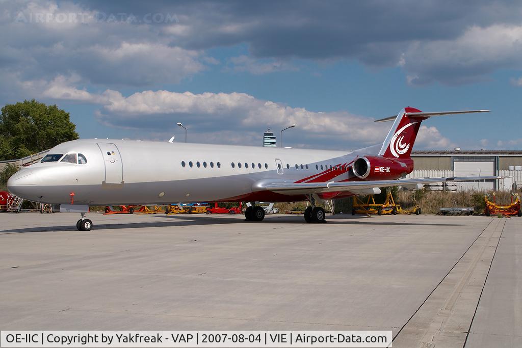 OE-IIC, 1992 Fokker 100 (F-28-0100) C/N 11406, International Jet Management Fokker 100