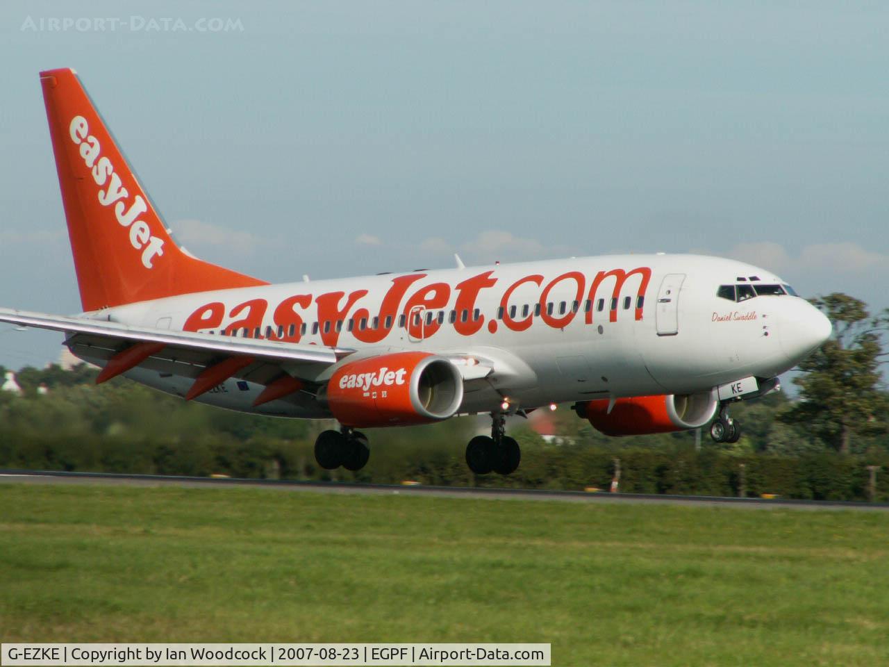 G-EZKE, 2004 Boeing 737-73V C/N 32426, Boeing 737 73V/Easyjet/Glasgow
