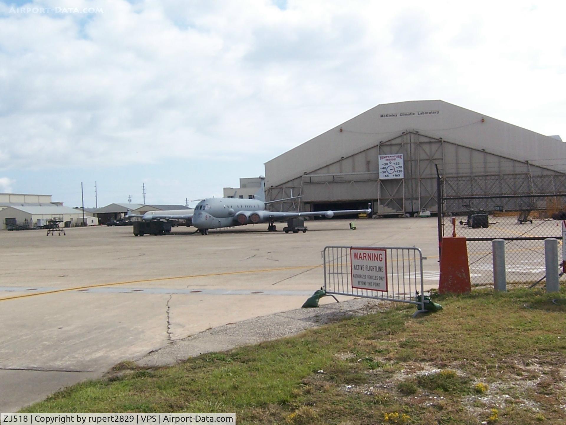 ZJ518, British Aerospace Nimrod MRA.4 C/N 8009/PA2, Climatic Tests Nov 2006 -40 to +40 Centigrade