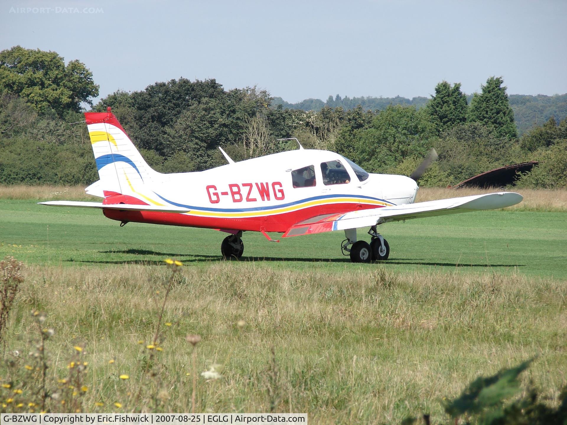 G-BZWG, 1976 Piper PA-28-140 Cherokee Cruiser C/N 28-7625188, 2. G-BZWG at Panshanger Airfield.