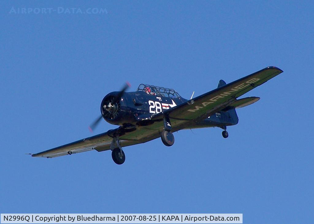 N2996Q, 1950 North American T-6G Texan C/N 168-175, Landing at 17L
