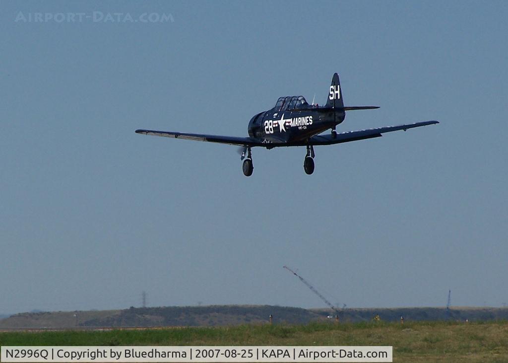 N2996Q, 1950 North American T-6G Texan C/N 168-175, Landing at 17L