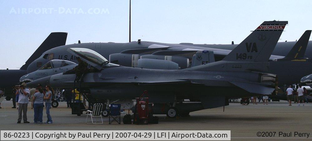 86-0223, 1986 General Dynamics F-16C Fighting Falcon C/N 5C-329, Not a long hop from Richmond for this Viper