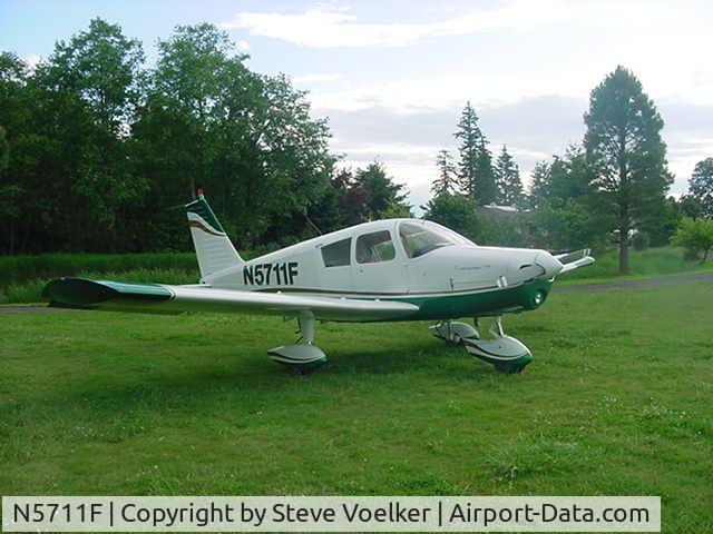 N5711F, 1968 Piper PA-28-140 C/N 28-24924, Oregon Beauty