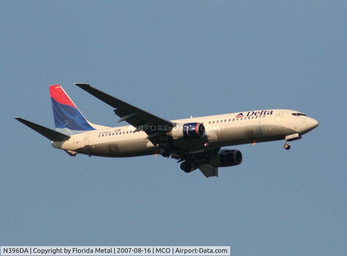 N396DA, 2000 Boeing 737-832 C/N 30378, Delta