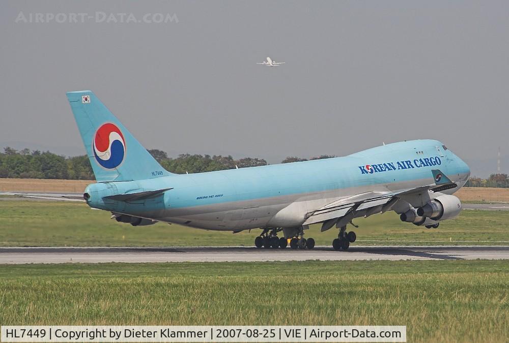 HL7449, 2000 Boeing 747-4B5F/SCD C/N 26411, Korean 747-400 cargo