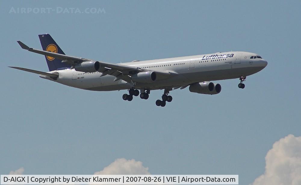 D-AIGX, 2000 Airbus A340-313X C/N 354, LUFTHANSA A340