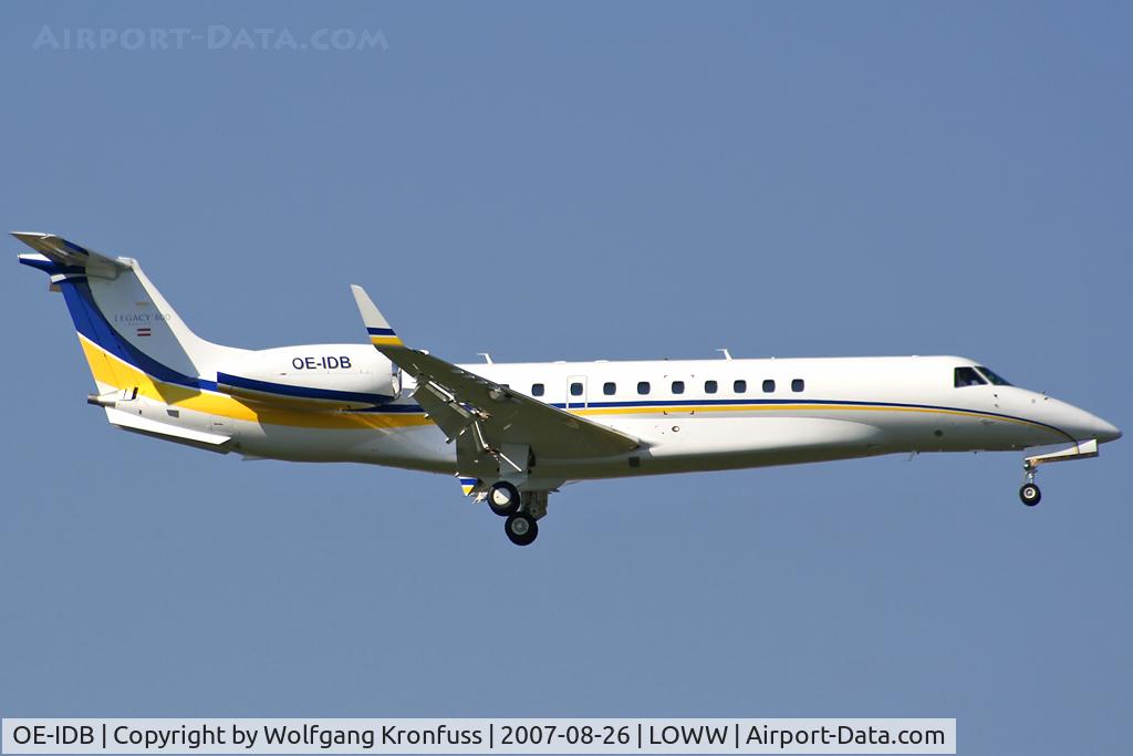 OE-IDB, 2007 Embraer EMB-135BJ Legacy 600 C/N 14500999, JetAlliance Legacy600 approaching RWY34