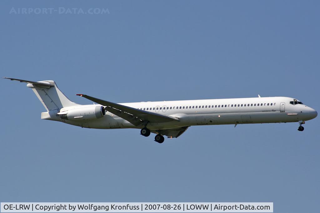 OE-LRW, 1989 McDonnell Douglas MD-83 (DC-9-83) C/N 49629, MapJet opf AtlasJet