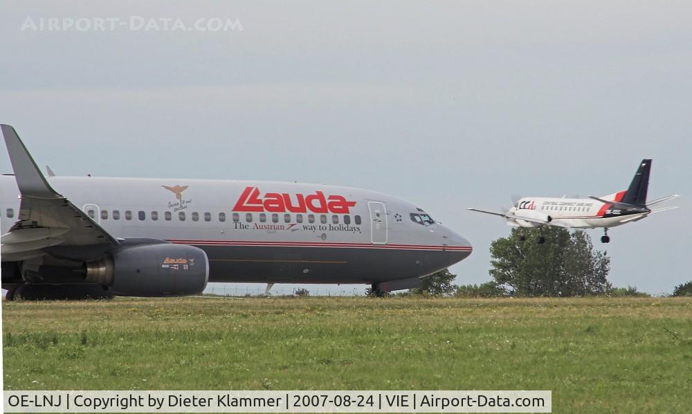 OE-LNJ, 1998 Boeing 737-8Z9 C/N 28177, LAUDA  Boeing 737-8Z9
