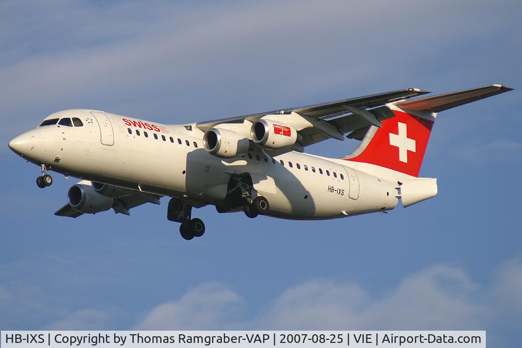 HB-IXS, 1995 British Aerospace Avro 146-RJ100 C/N E3280, Swiss International Airlines BAe 146
