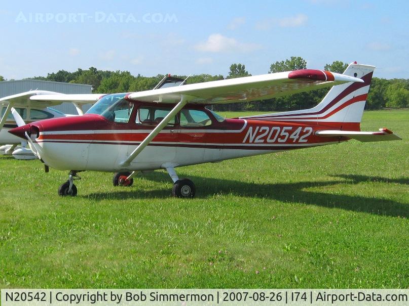 N20542, 1973 Cessna 172M C/N 17261379, Parked in the grass at Urbana, OH