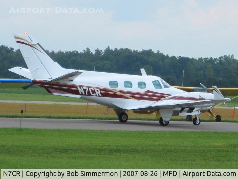 N7CR, 1978 Beech B-60 Duke C/N P-471, Departing Mansfield, OH