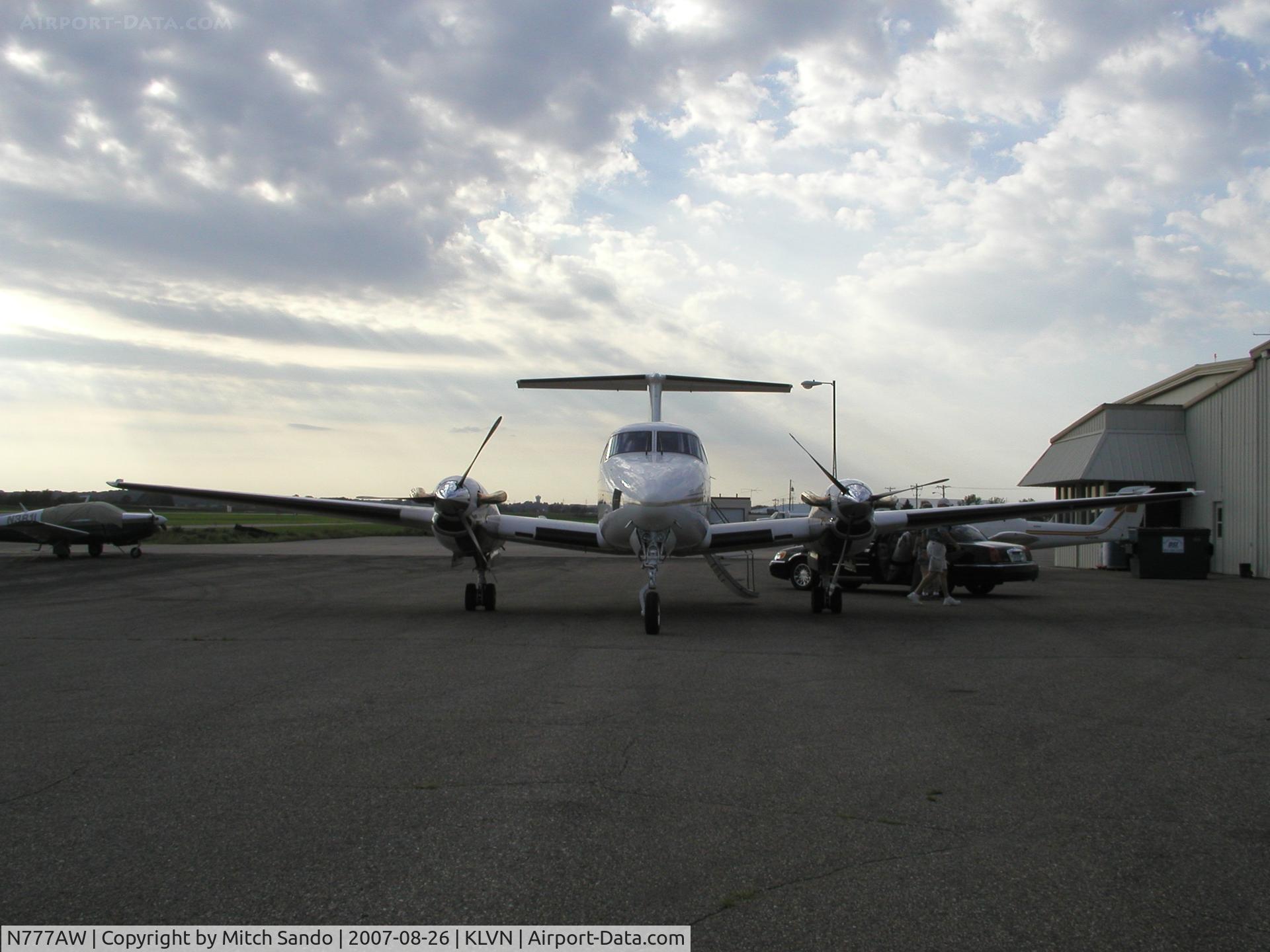 N777AW, 1979 Beech 200 C/N BB-536, Parked on the ramp at Airlake.