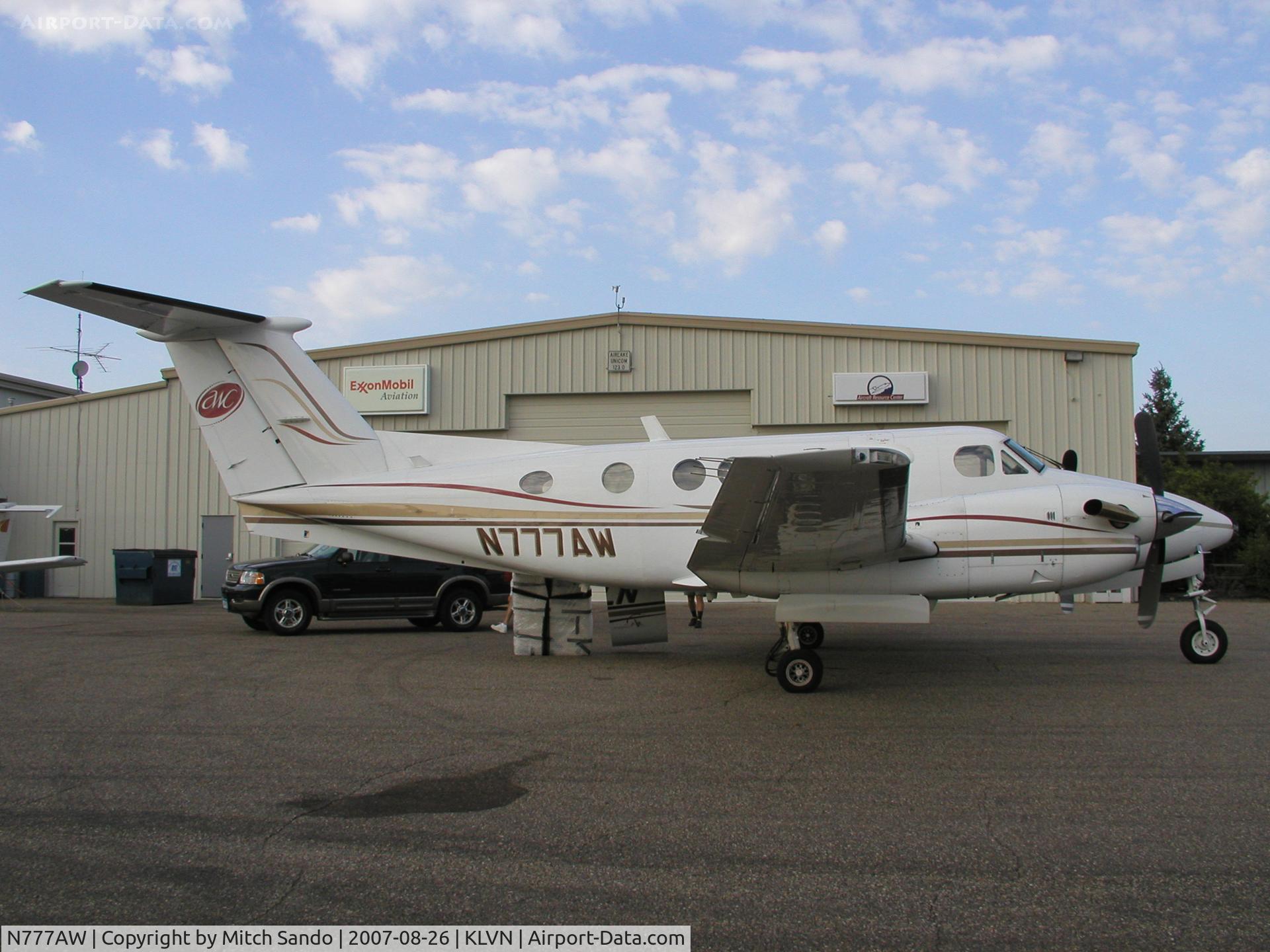 N777AW, 1979 Beech 200 C/N BB-536, Parked on the ramp at Airlake.