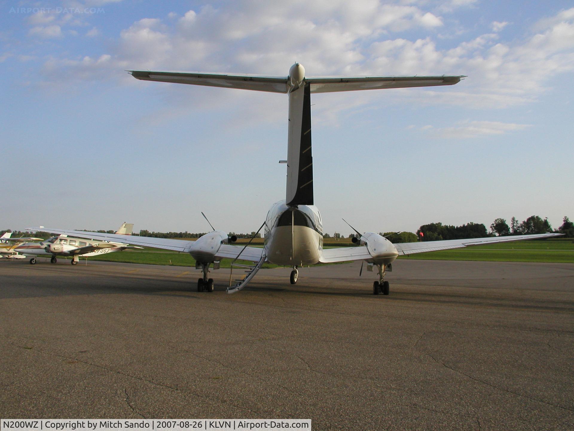 N200WZ, 1975 Beech 200 King Air C/N BB-89, Parked on the ramp at Airlake.