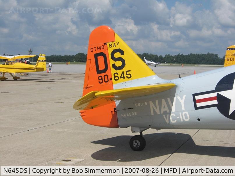 N645DS, 1944 North American SNJ-5 Texan Texan C/N 88-17678, EAA MERFI event at Mansfield, OH