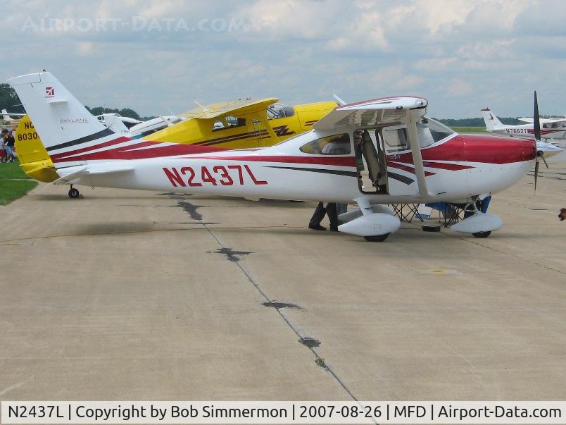 N2437L, 2006 Cessna 182T Skylane C/N 18281791, EAA MERFI event at Mansfield, OH