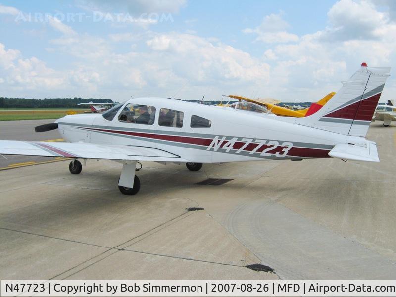 N47723, 1977 Piper PA-28R-201 Cherokee Arrow III C/N 28R-7837002, EAA MERFI event at Mansfield, OH