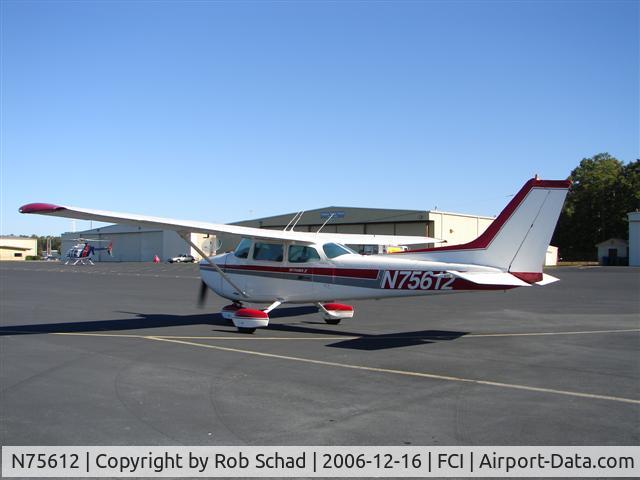N75612, 1976 Cessna 172N C/N 17267850, N75612 at Chesterfield County Airport (FCI)