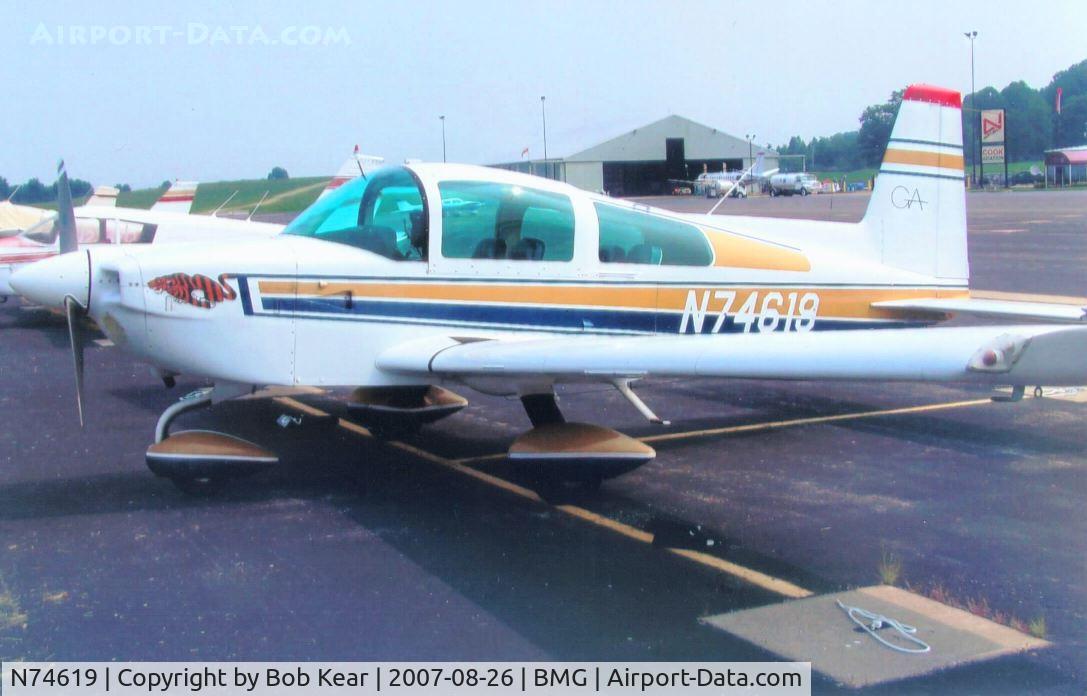 N74619, 1976 Grumman American AA-5B Tiger C/N AA5B-0289, Bob Kear's new ride on the ramp at Bloomington, IN shortly after purchase.
